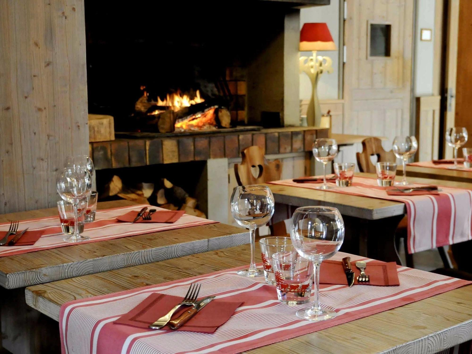 Hotel Restaurant La Tourmaline La Plagne Esterno foto
